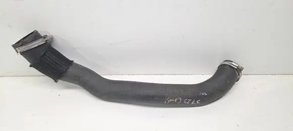 Opel Grandland X Intercooler hose/pipe 9820100680