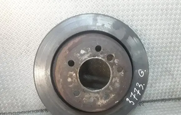 BMW 5 E39 Rear brake disc