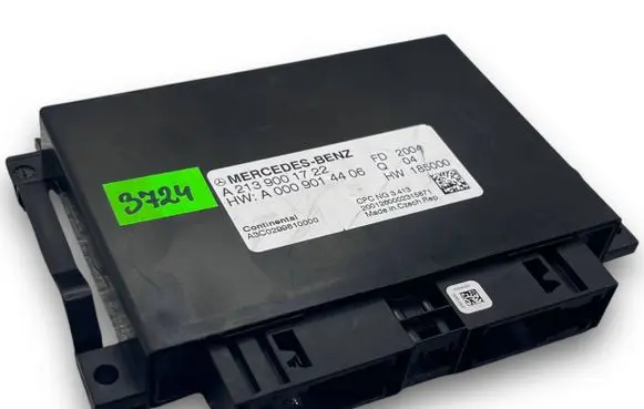 Mercedes-Benz E W213 Central body control module S3724 A2139001722