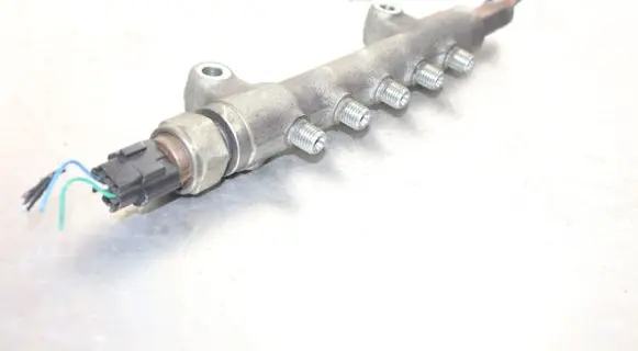 Subaru Outback Fuel main line pipe