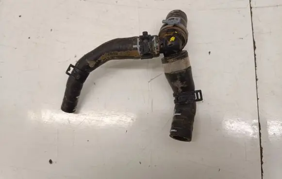 Audi A3 8Y Engine coolant pipe/hose
