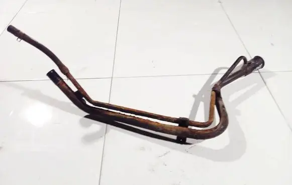 Fuel tank filler neck pipe