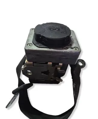 Audi A4 S4 B5 8D Rear seatbelt 193857737 00024204