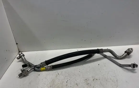Nissan Navara Air conditioning (A/C) pipe/hose 924803X32A