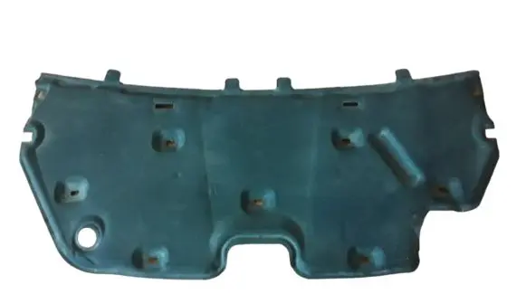 Engine bonnet/hood sound/heat insulation