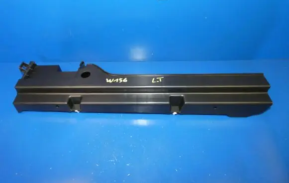 Mercedes-Benz GLA W156 Other trunk/boot trim element A1568900500 BBP220301