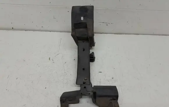 Mazda CX-9 Radiator mount bracket 0775004220