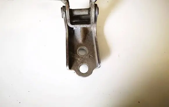 Subaru Legacy Rear door lower hinge