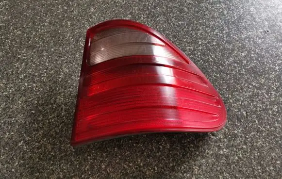 Mercedes-Benz E W210 Rear/tail lights A2108204864