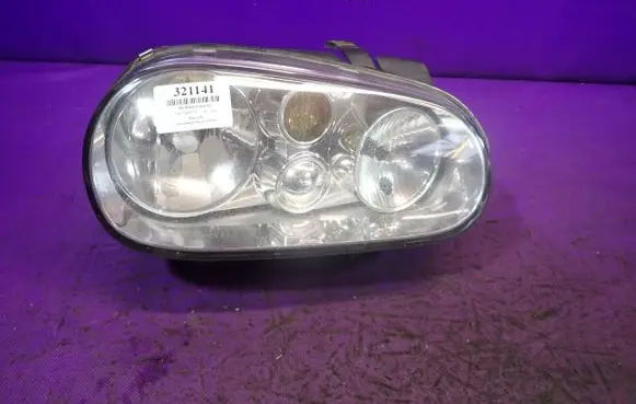 Volkswagen Golf IV Headlight/headlamp