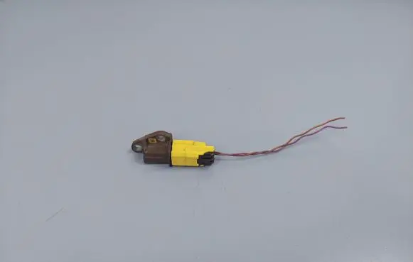 Audi Q7 4L Airbag deployment crash/impact sensor 4L0959651SME 5WK43722