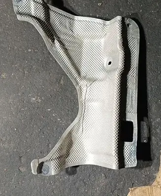 BMW X5 E70 Heat shield in engine bay 51487185028 7185028