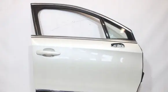 Citroen DS4 Front door