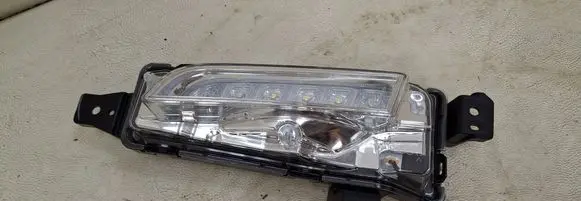 Suzuki Vitara (LY) Front fog light W1378