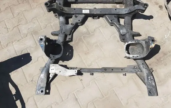 BMW X5 E70 Front subframe 6785467