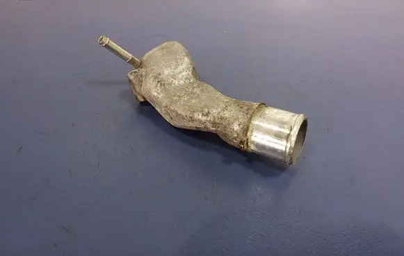 Toyota Avensis T250 Engine coolant pipe/hose 