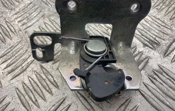 Mercedes-Benz ML W164 Seat back rest lock catch A2049200572
