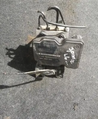 KIA Sportage ABS Pump 589203U930