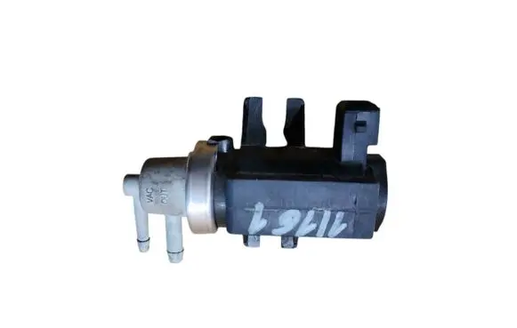 Volvo S60 Turbo solenoid valve 30637251 3T225