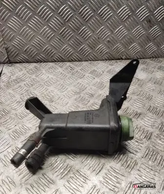 Volkswagen PASSAT B5.5 Power steering fluid tank/reservoir 3B0422371