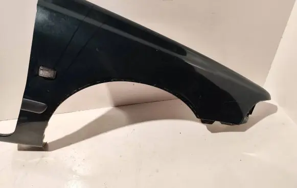 Volvo S40, V40 Fender