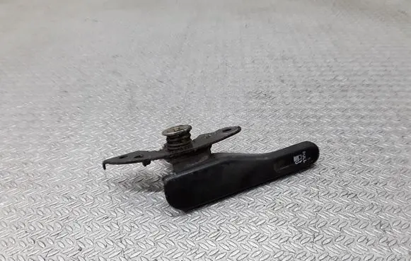 Nissan X-Trail T30 Fuel cap release pull handle 