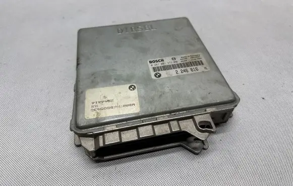 BMW 5 E39 Engine control unit/module 2246616 0281001373