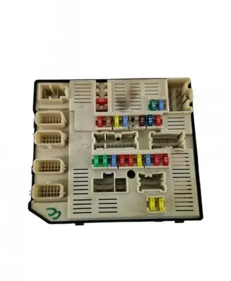 Renault Laguna III Fuse module 519287B13
