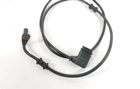 Mercedes-Benz CLK A209 C209 ABS rear brake sensor A2035401317