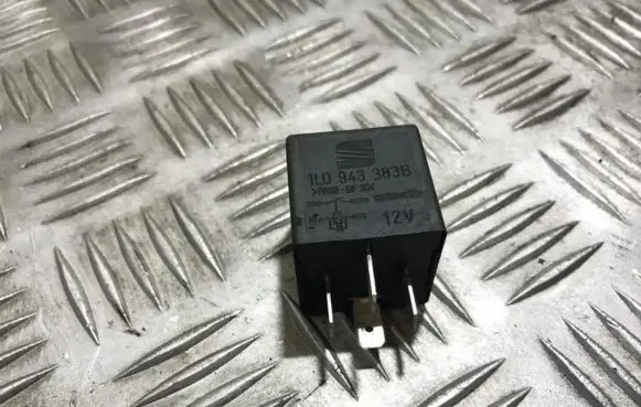 Seat Toledo I (1L) Other relay 1l0943383b