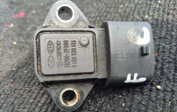 Hyundai Santa Fe Air pressure sensor 392002F000 24626BE 9490930515