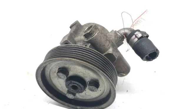 Opel Combo D Power steering pump 28260427