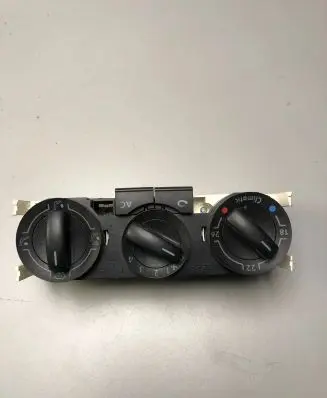 Volkswagen Polo Climate control unit 6Q0820045E