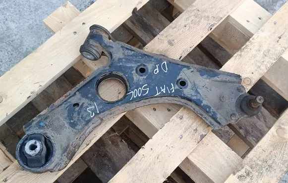 Fiat 500L Front lower control arm/wishbone