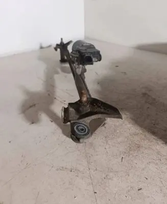 Mazda 6 Front wiper linkage and motor 8492002392