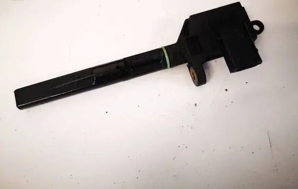 Volkswagen Polo IV 9N3 Oil level sensor 045907660D 00813401HL0