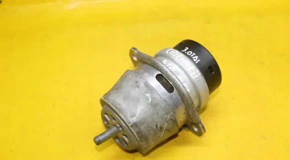 Porsche Cayenne (92A) Engine mount vacuum valve 