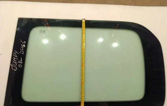 Citroen Jumpy Side middle window/glass 43R00048 DOT24M187AS2 E000292