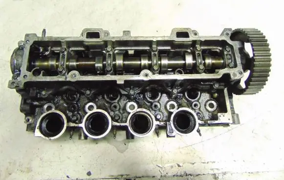 Citroen C2 Engine head 
