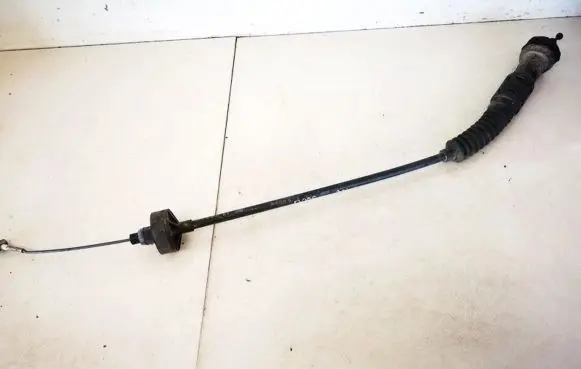 Volkswagen Golf III Clutch cable 1h1721335a