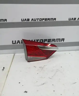 Hyundai i40 Tailgate rear/tail lights 924033Z0
