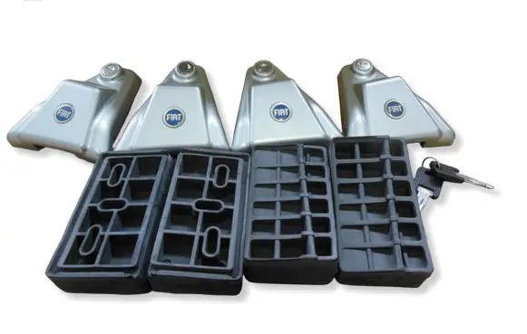Roof trunk box