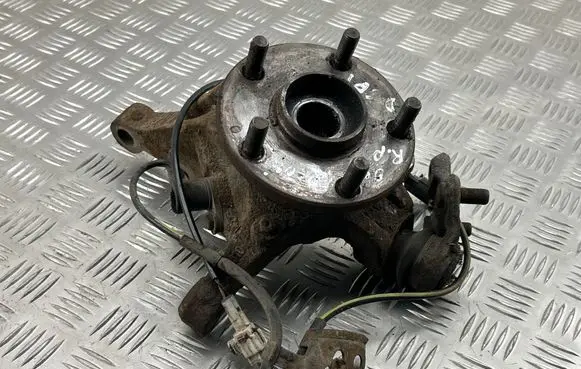Toyota Avensis T250 Front wheel hub spindle knuckle