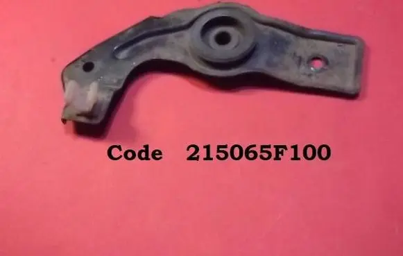 Nissan Primera Radiator mount bracket 215065F100