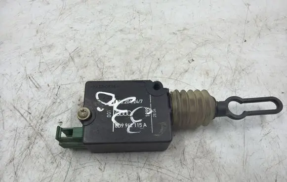 Audi A4 S4 B5 8D Central locking motor 8D9962115A