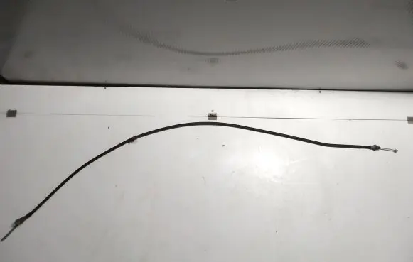 Handbrake/parking brake wiring cable