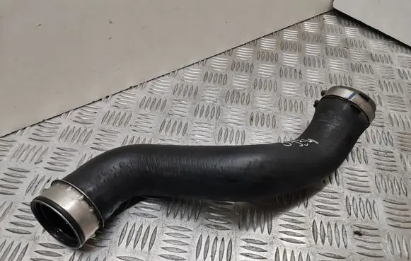 Audi A4 S4 B7 8E 8H Intercooler hose/pipe 8E0145737F