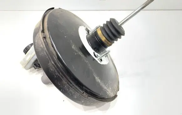 Volkswagen PASSAT B8 Brake booster 5Q1614105BS