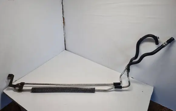 Volvo XC70 Power steering radiator 31317423