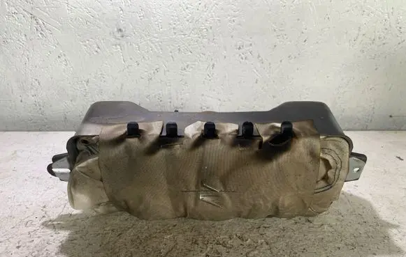 Dodge Durango Passenger airbag P68195937AA TX1N80797P1445 2017A0A